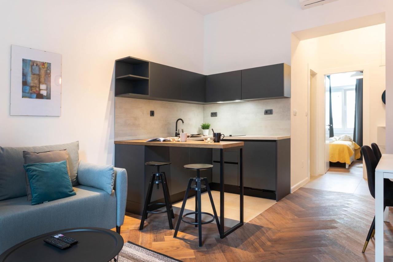 Modern And Design Apartment Near The Main Square Zagreb Exterior foto